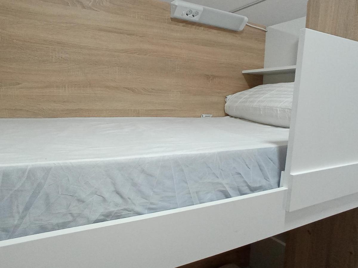 Albergue Alecer Caldas De Reis Zewnętrze zdjęcie