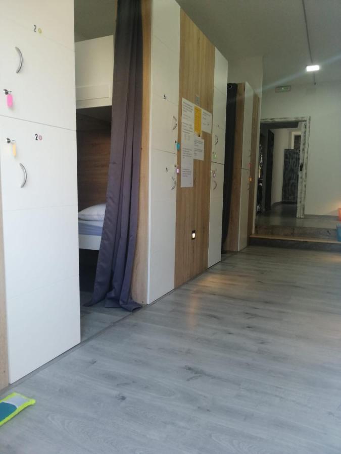 Albergue Alecer Caldas De Reis Zewnętrze zdjęcie